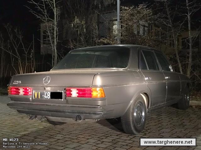 mercedesw123nathan20190323.jpg