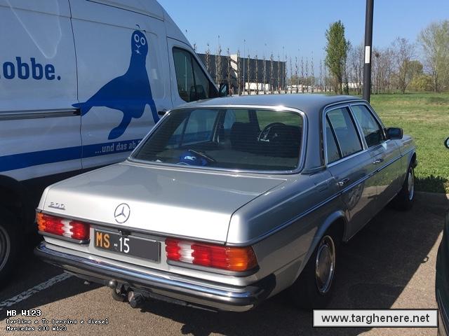 mercedesw123frabo20190411.jpg