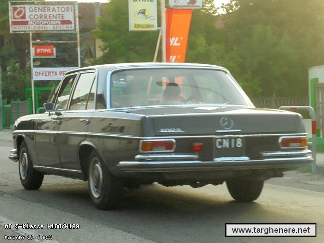 mercedesw108mc12720190525.jpg