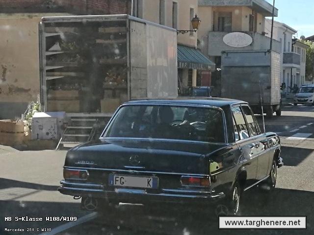 mercedesw108frabo20190601.jpg