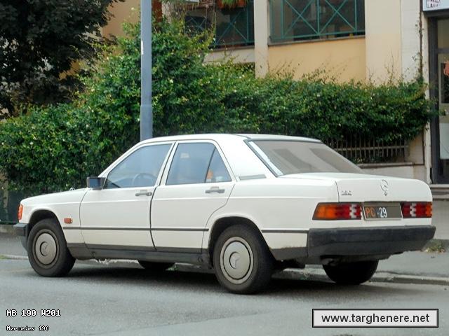 mercedes190mc12720190621.jpg