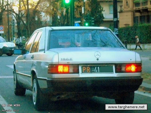 mercedes190mc12720190723.jpg