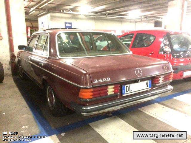 mercedesw123mx5dan20190912.jpg