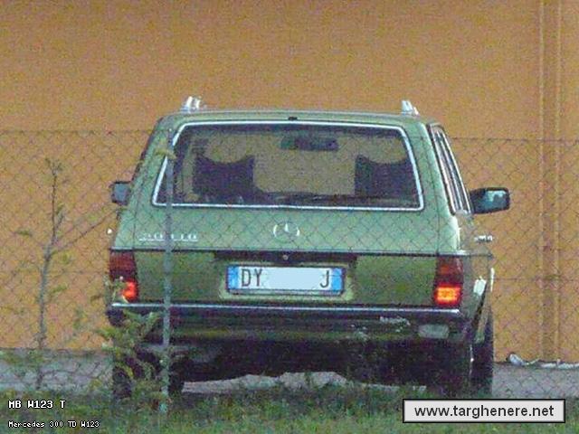 mercedesw123swsampei20191221.jpg