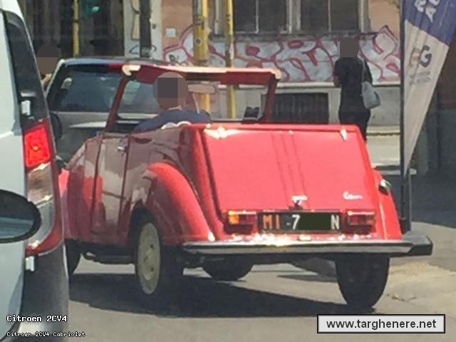 citroen_2cvcabriotanteuno20191225.jpg
