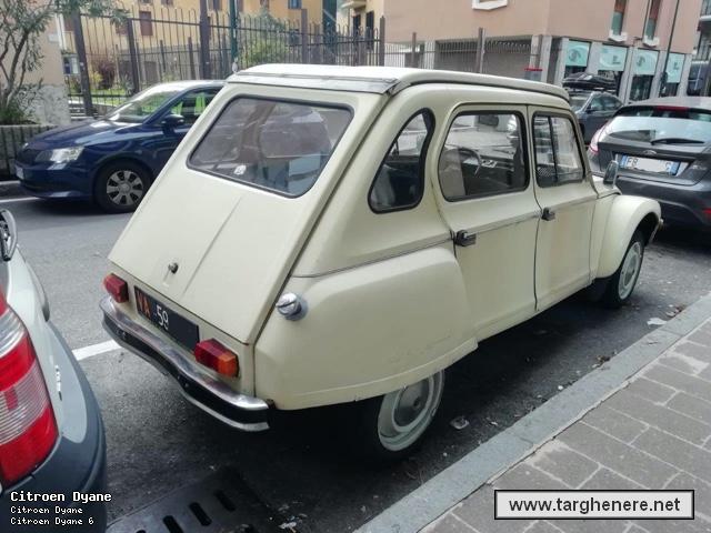 citroendyaneblackboxes20191228.jpg