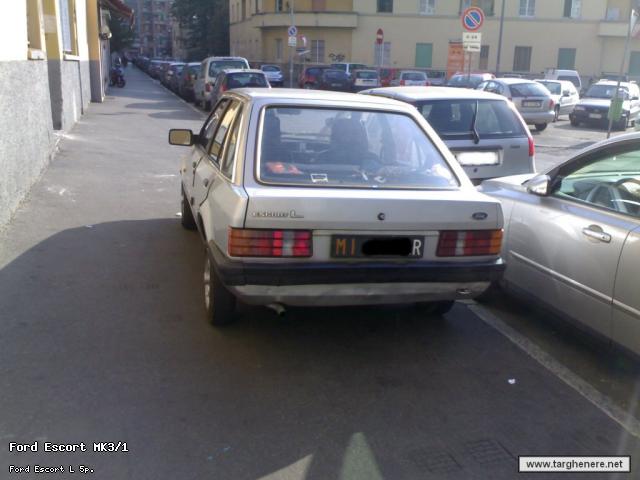 escort03.jpg