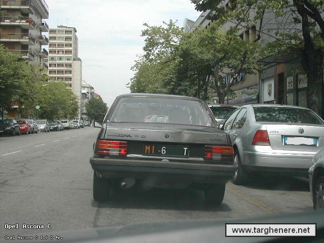 ascona16d83massi.jpg