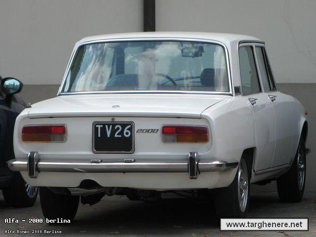 2000audi73.jpg