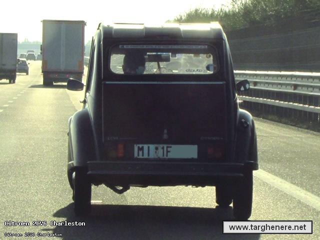 citroen2cvgabford20200420.jpg