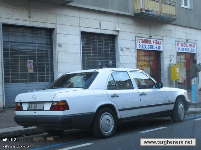 mercedesw124ata20200511.jpg
