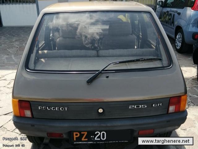 peugeot205super8020200524.jpg