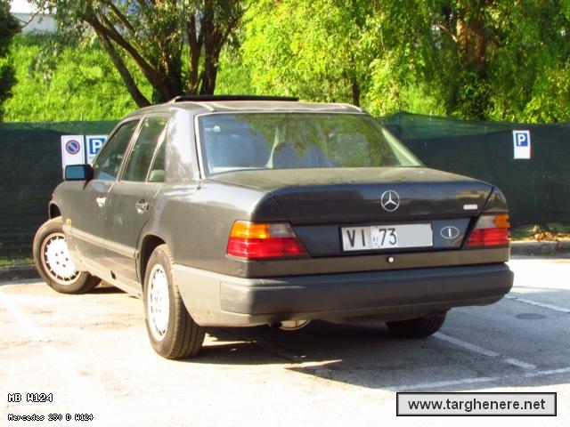mercedesw12420200627.jpeg