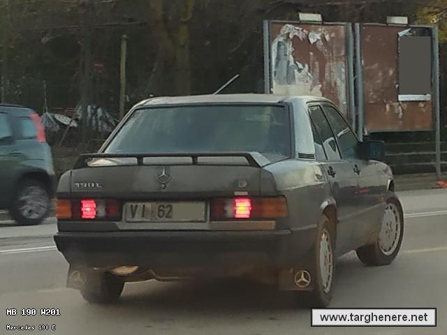 mercedes190gabford20200711.jpg
