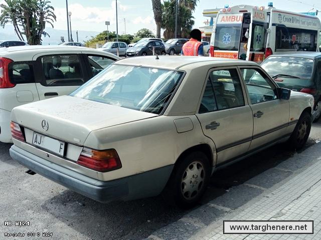 mercedesw124kanonx20200724.jpg