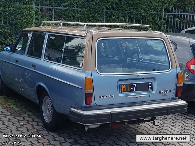 volvo245attom20200821.jpg