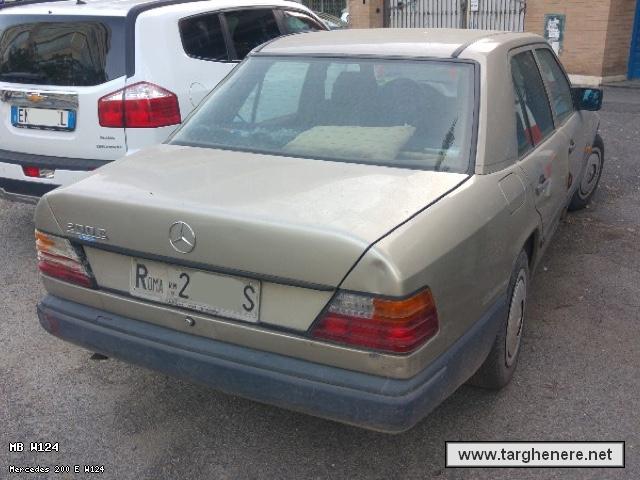 mercedesw124bue20200909.jpg