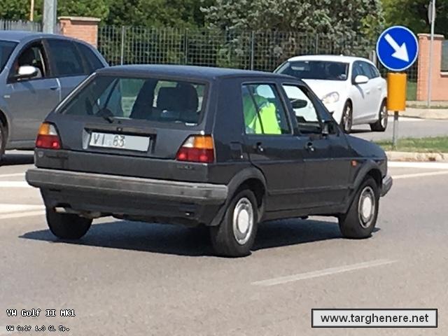 vwgolffrabo20201004.jpg