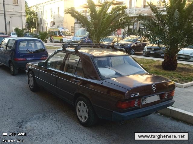 mercedes1901600gt20201010.jpg
