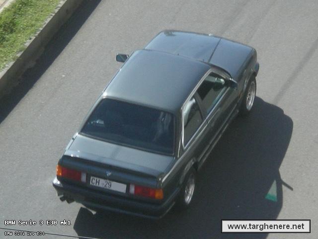 bmwe30kanonx20201021.jpg