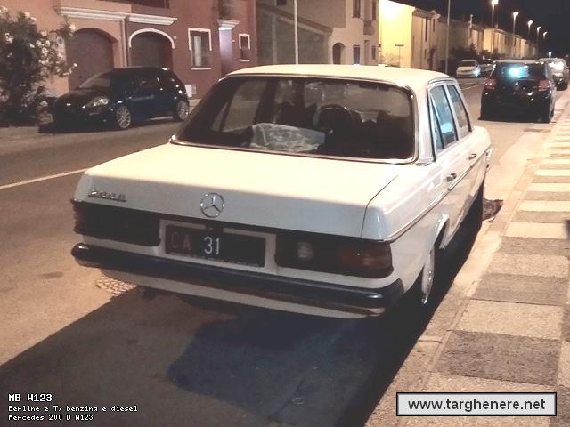 mercedesw123diego20201024.jpg
