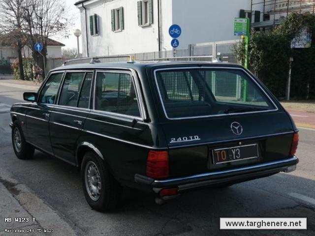 mercedesw123swbiturbo8320201102.jpg