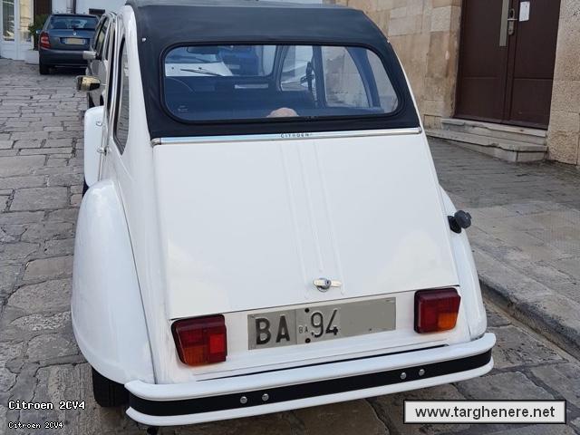 citroen2cvdariomontrone20201110.jpg