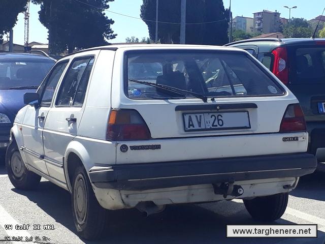 vwgolftonymura20201111.jpg