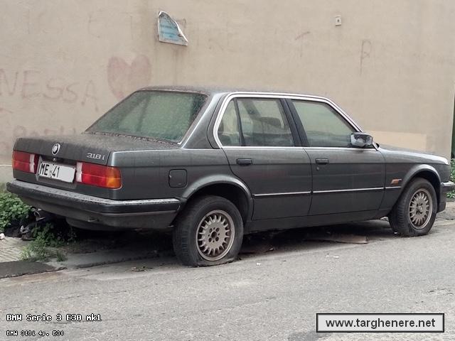 bmwe30kanonx20201119.jpg