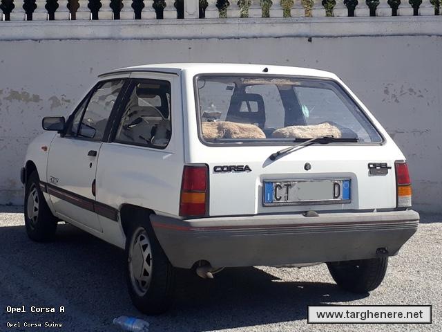 opelcorsatonymura20201201.jpg