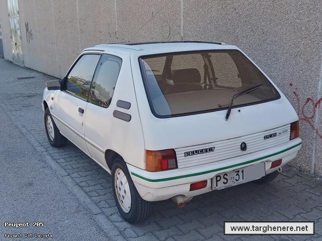 peugeot205lacoste1600gt20201206.jpg