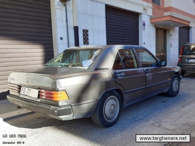 mercedes190astrale20201208.jpg