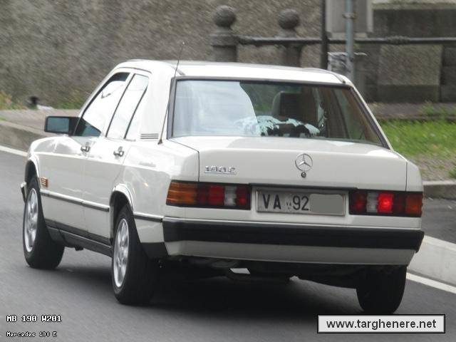 mercedes190classicauto20201221.jpg
