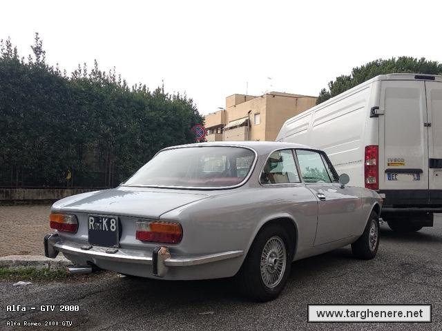 alfaromeo2000gtvlocauto20201229.jpg