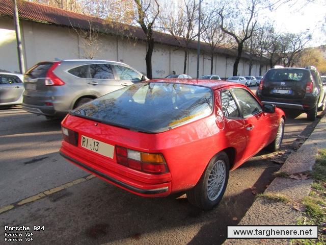 porsche924classicauto20210213.jpg