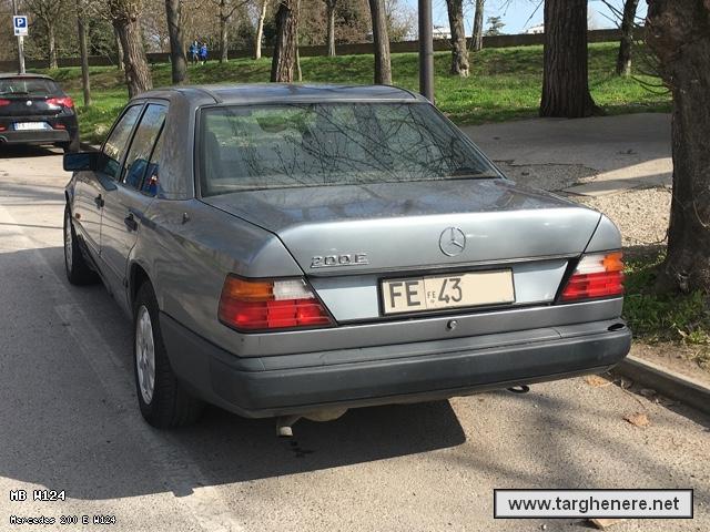 mercedesw124frabo20210314.jpg