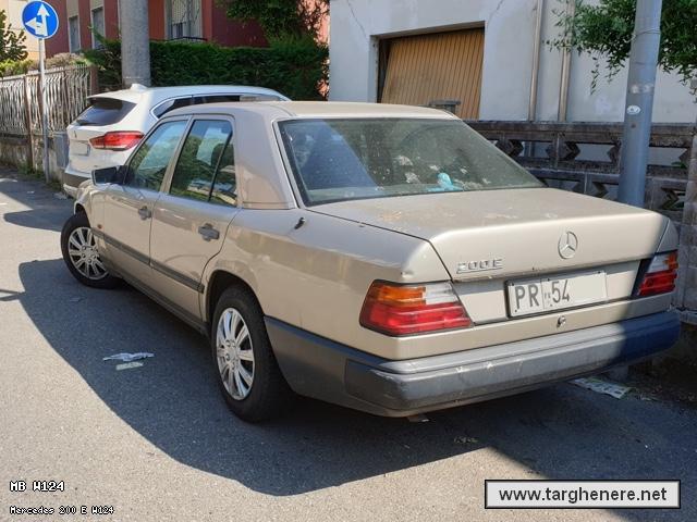 mercedesw124luka9620210708.jpg