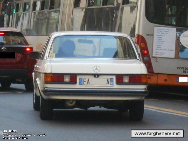 mercedesw123blowup20210812.jpg