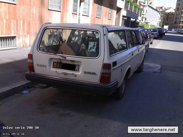 volvo245glbio82.jpg
