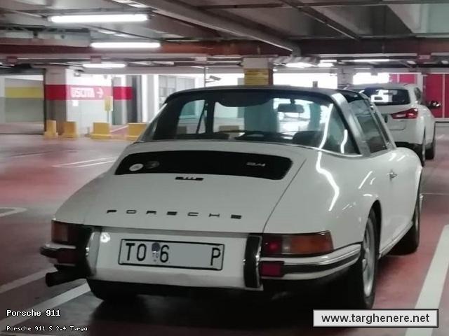 porsche911_blackboxes20210825.jpg