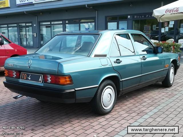 mercedes190giant20210908.jpg