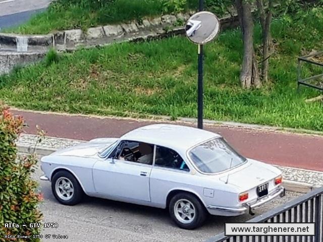 alfaromeo1750gtvsuper8020210910.jpg