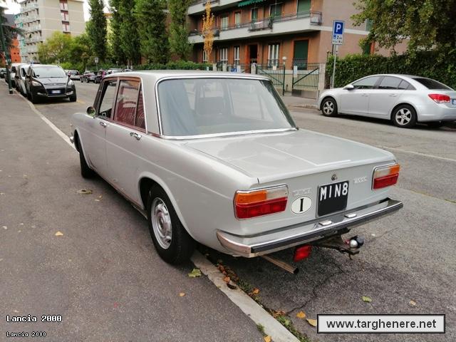 lancia2000s420210921.jpg