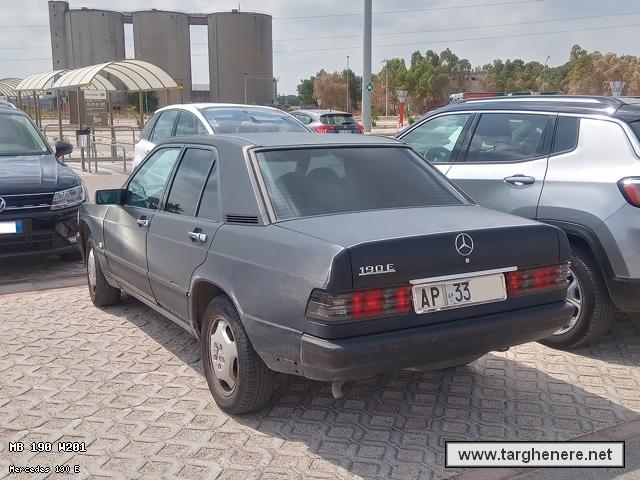 mercedes1901600gt20211001.jpg