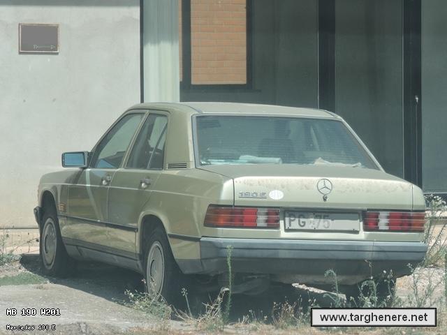 mercedes190blowup20211003.jpg