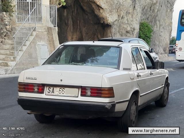 mercedes190argiuliasuper20211004.jpg