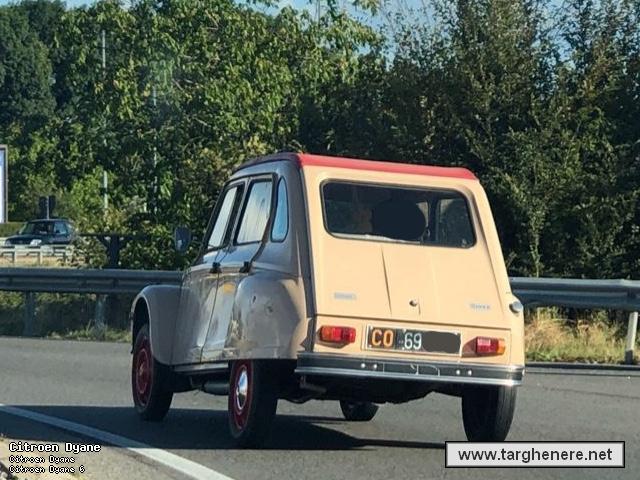 citroendyanesuper8020211028.jpg