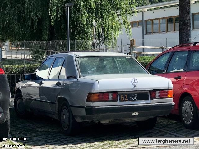 mercedes190princemax20211031.jpg