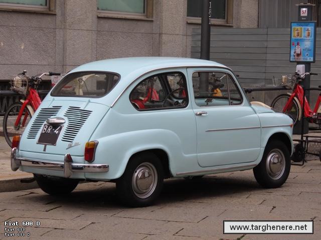 fiat600classicauto20211124.jpg