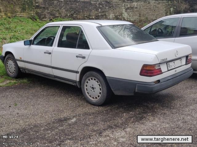 mercedesw124giovannispalla20211204.jpg